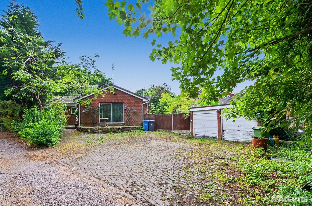 Property photo 1 of 21