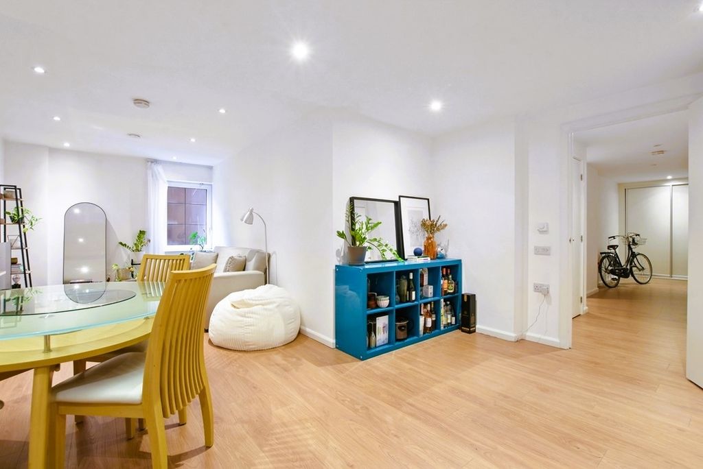 Property photo 3 of 13 Photo 3