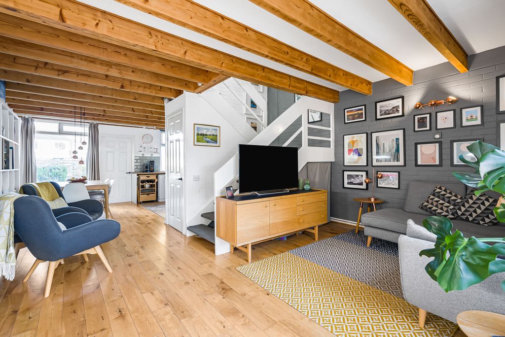 Property photo 3 of 12 Reception Room