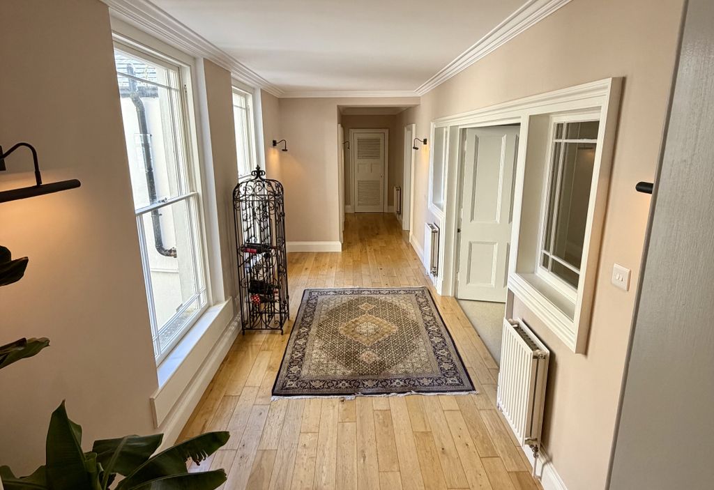 Additional image 6 of 2 bed flat for saleBathwick Hill, Bath BA2