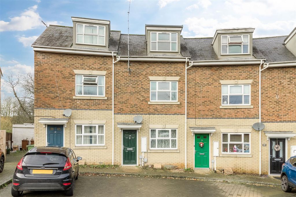 Property photo 1 of 14 Front Elevation