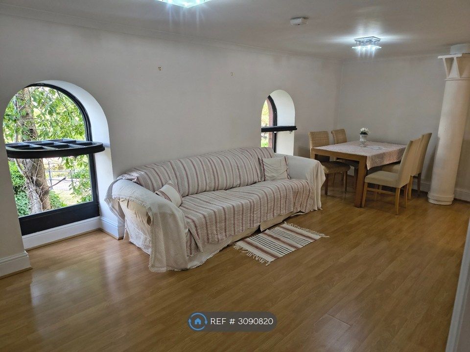 Property photo 2 of 32 Living/Dining Room With Feature Windows