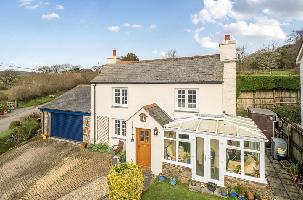 Property photo 1 of 17 1426191-1-69B16F2...