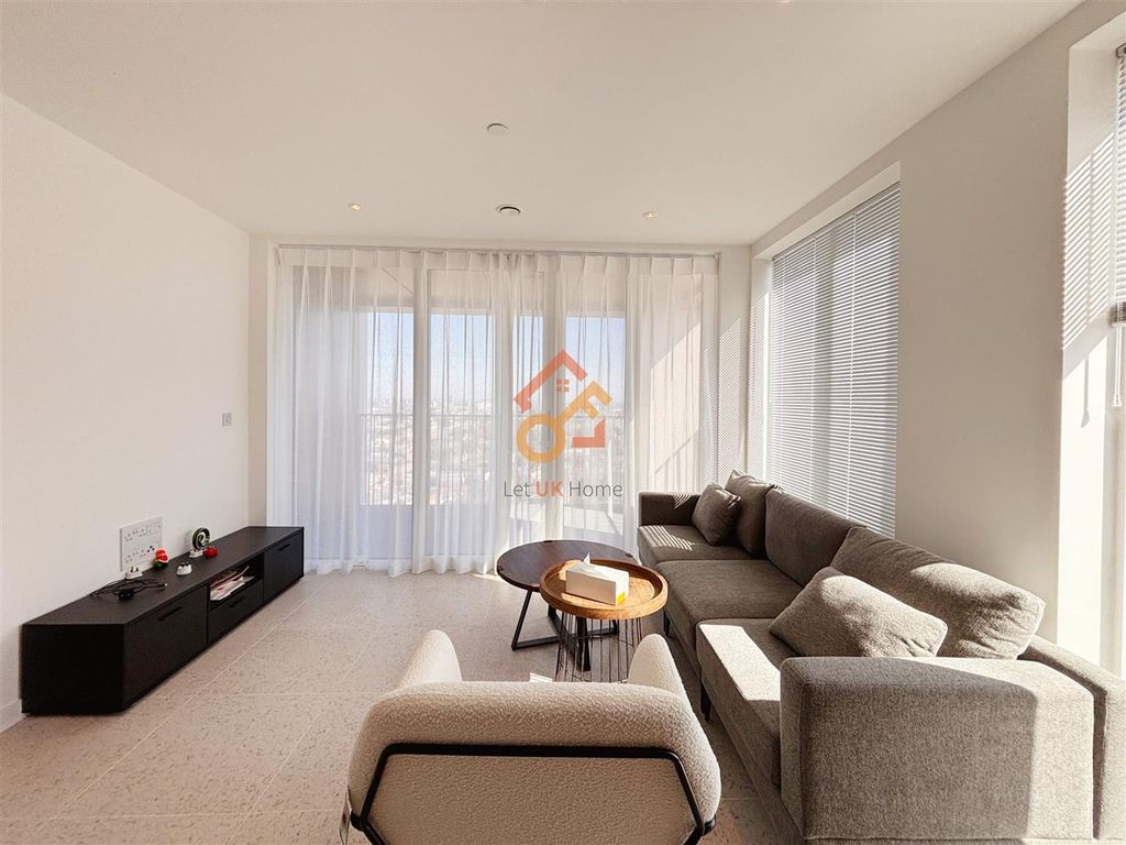 Property photo 1 of 31 21Acc3d3-6062-47Bb-A996-A73E25d11Da1.Jpg