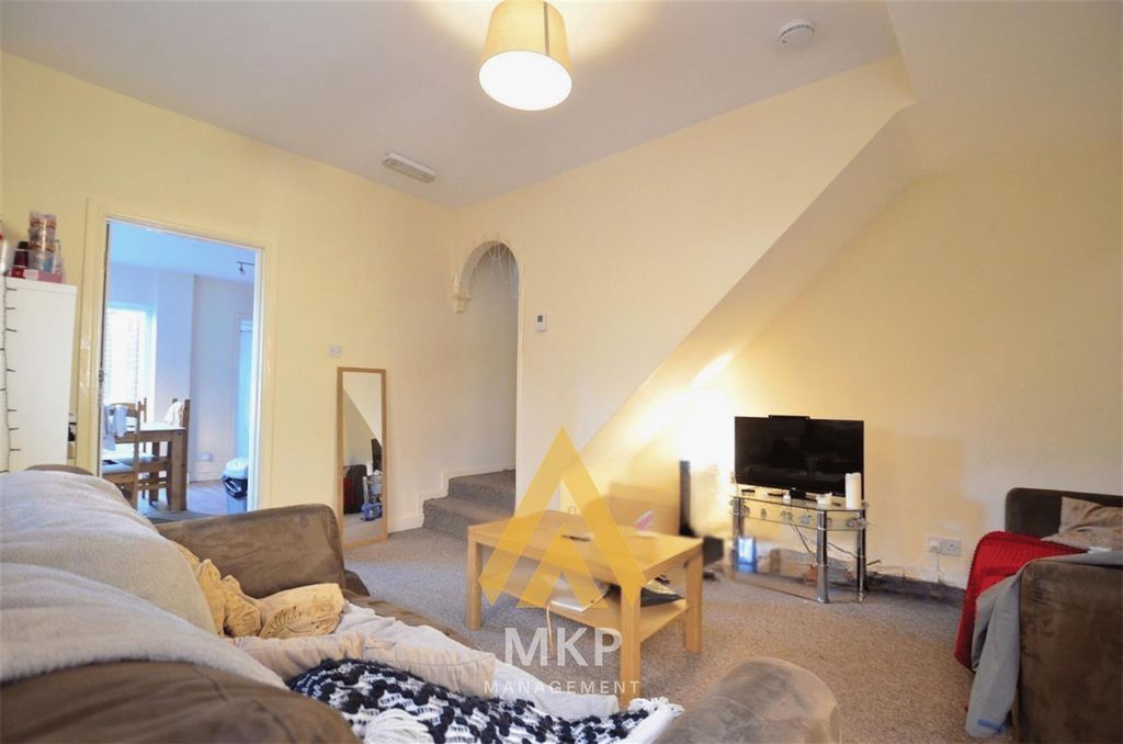 Property photo 2 of 13 2.Png