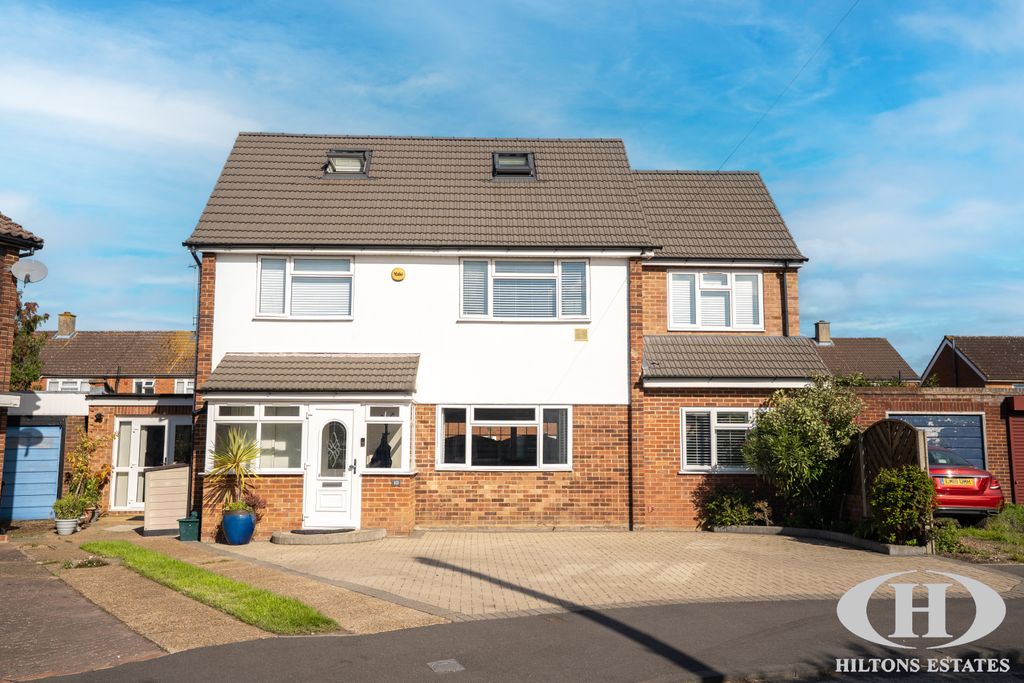 Property photo 1 of 22