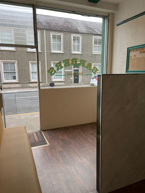 Property photo 3 of 7