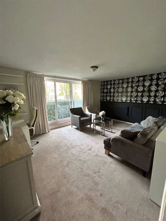 Property photo 2 of 10 Picture No. 02