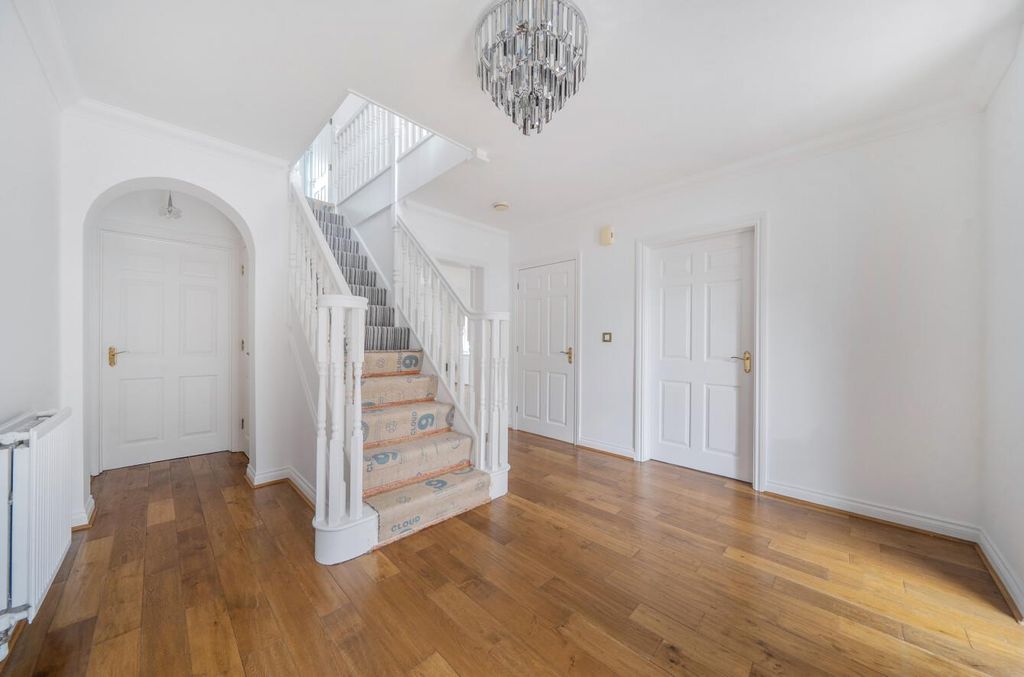 Property photo 3 of 20 1529888-17-6Ac4c86018Ef9.Jpg