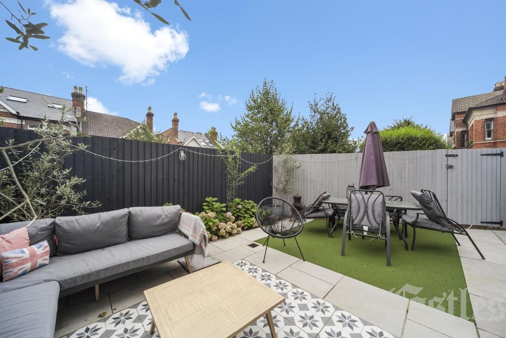 Property photo 1 of 17 Rear Garden