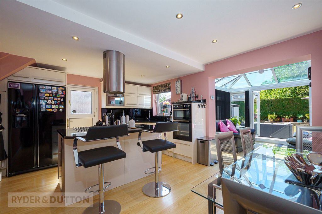 Property photo 3 of 21 Kitchen Diner