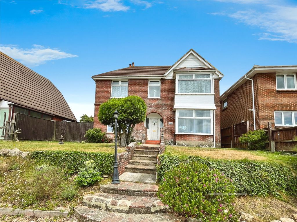 Property photo 1 of 19 Picture No. 02