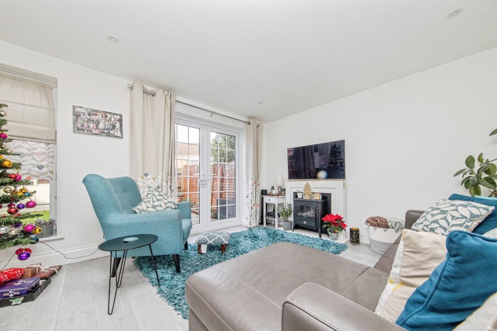 Property photo 3 of 15