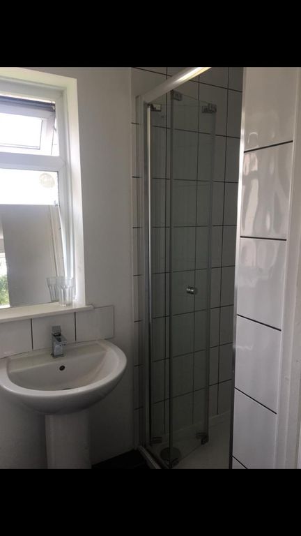 Property photo 3 of 3