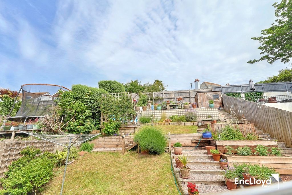 Property photo 2 of 22 Photo 6
