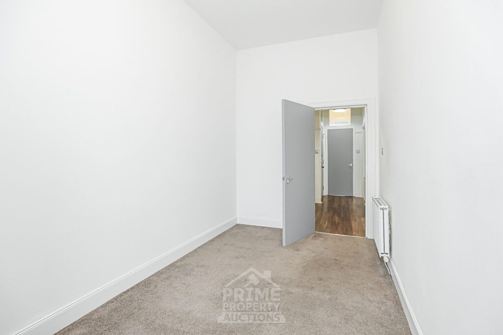 Property photo 3 of 25