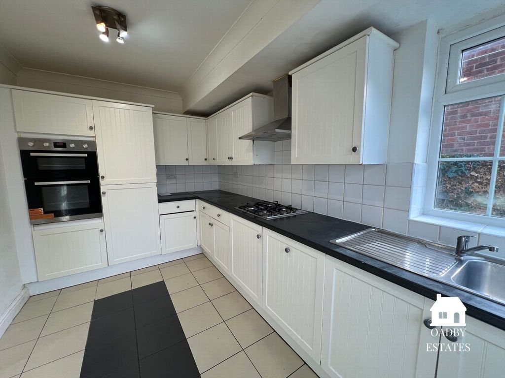 Property photo 2 of 13 Photo 13