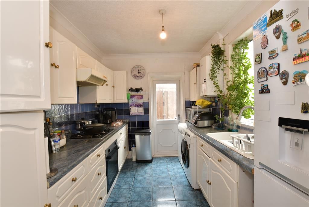 Property photo 1 of 16 Kitchen