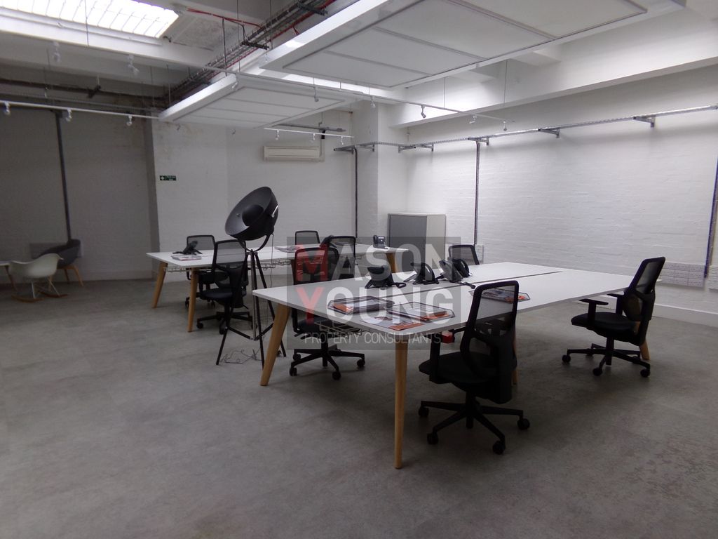 Property photo 2 of 3