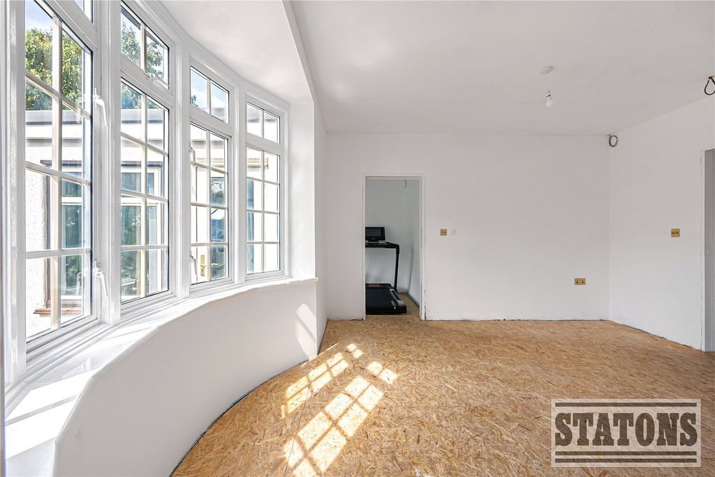 Property photo 3 of 13 Picture No. 21