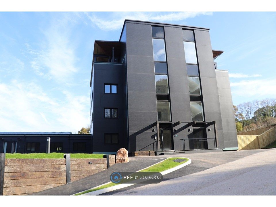 Property photo 1 of 6 Main Building