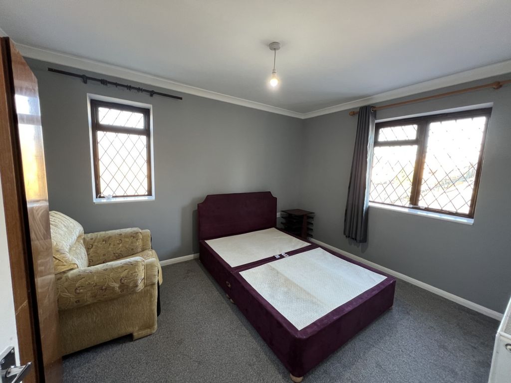 Property photo 3 of 10 Getattachmentthumbnail