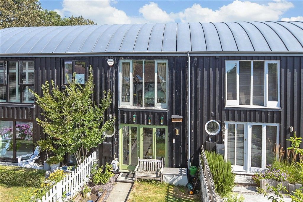 Property photo 1 of 12 External (Web)