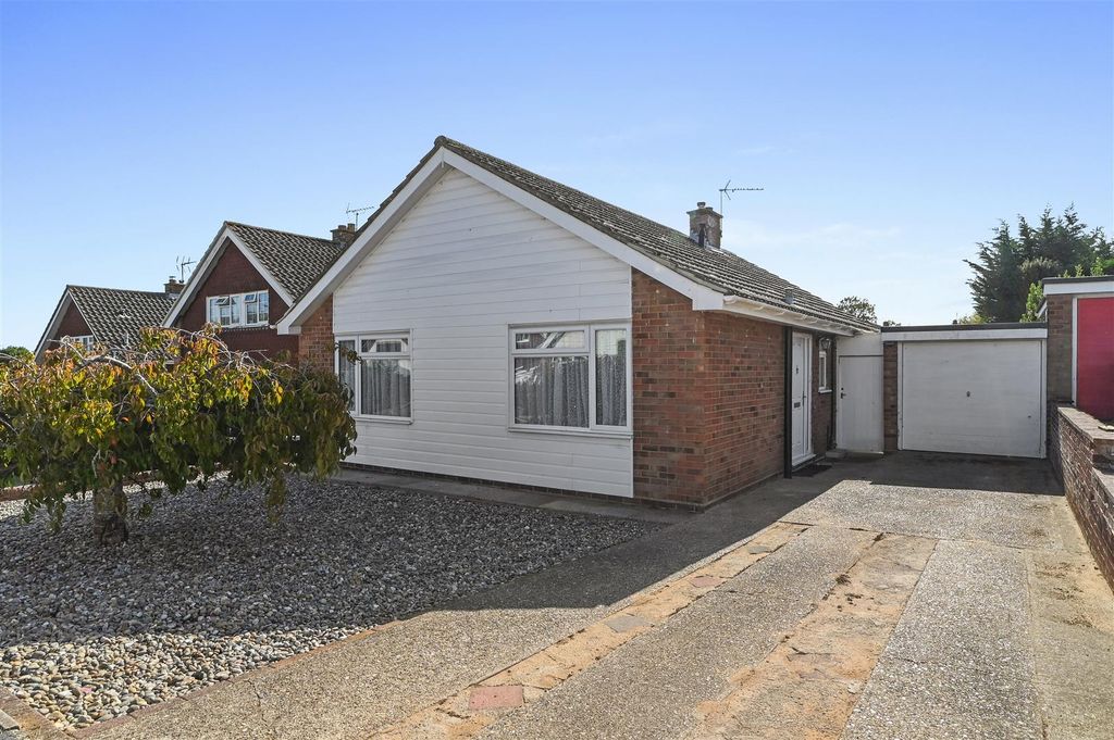 Property photo 1 of 14 Front
