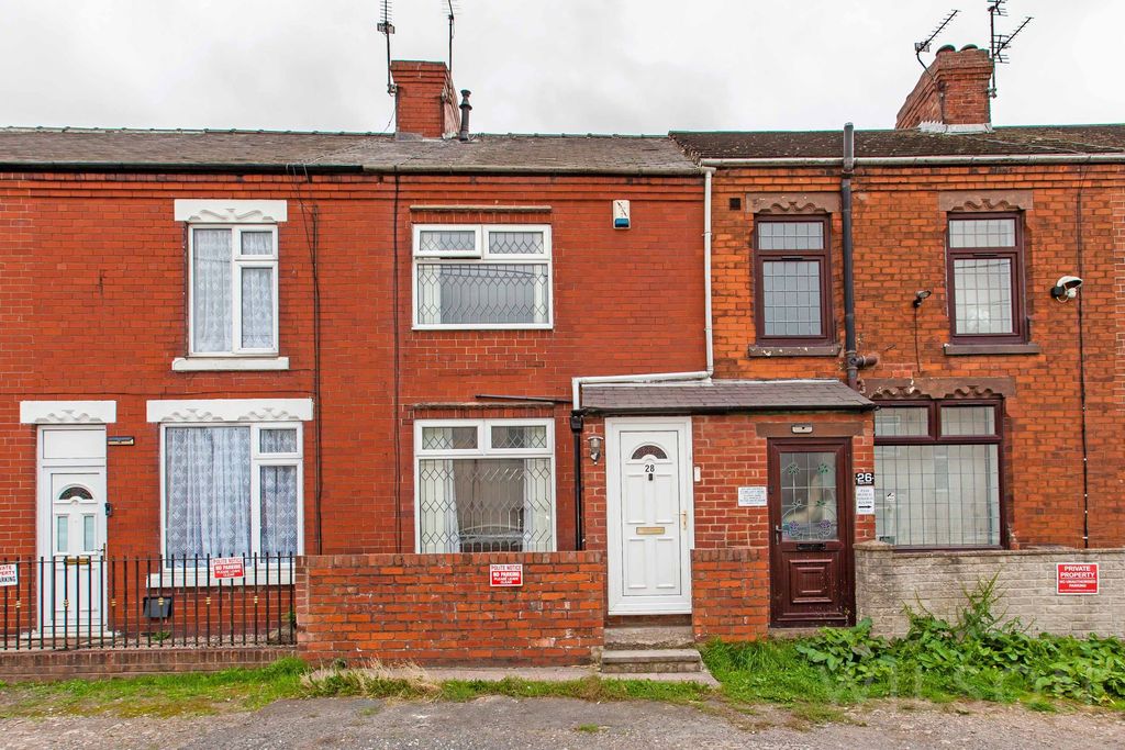 Property photo 1 of 9