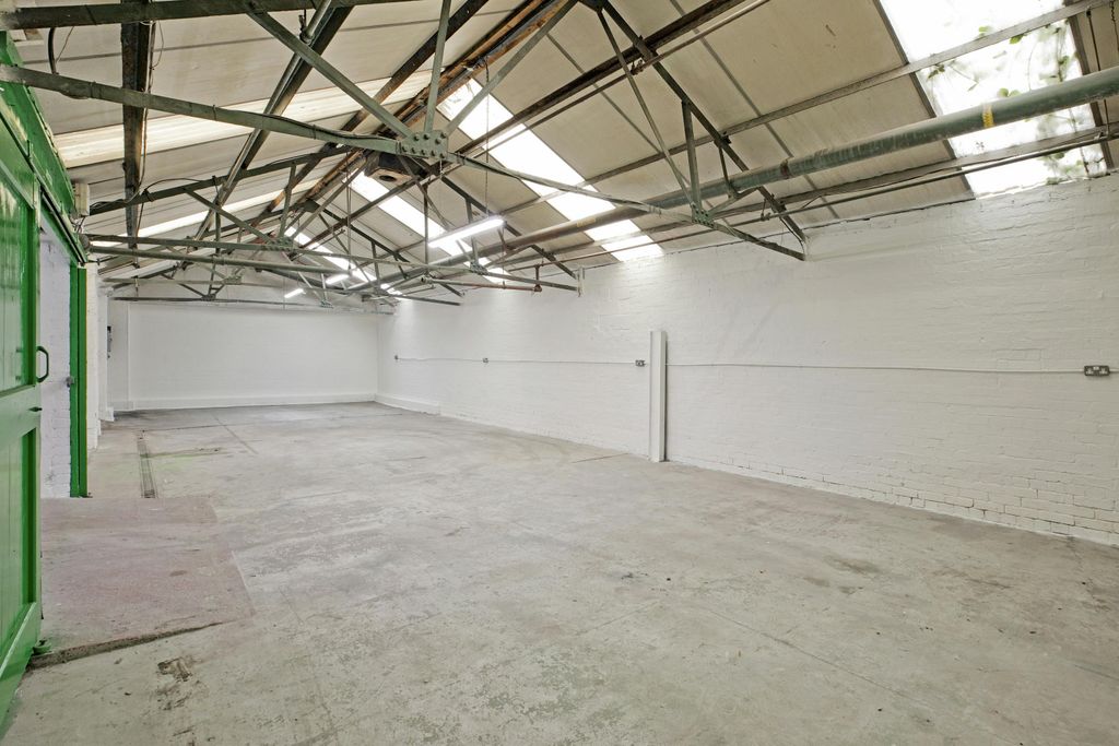 Property photo 2 of 7 Img_5399.Jpg