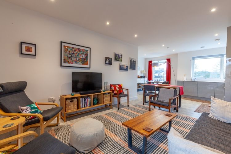 Property photo 1 of 10 310368