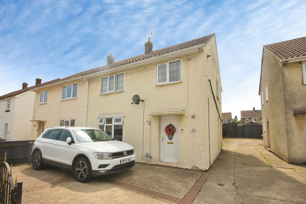 Property photo 1 of 13 Front