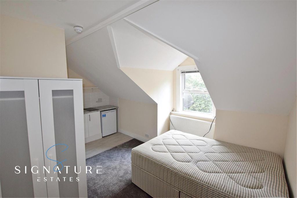 Property photo 2 of 3 -F1Ahr7_G06Jdb1m9Mdhmq.Jpg