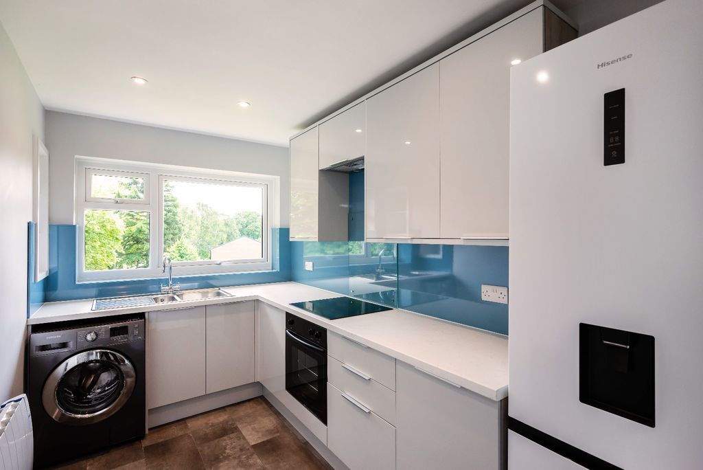 Property photo 3 of 10 Picture 3