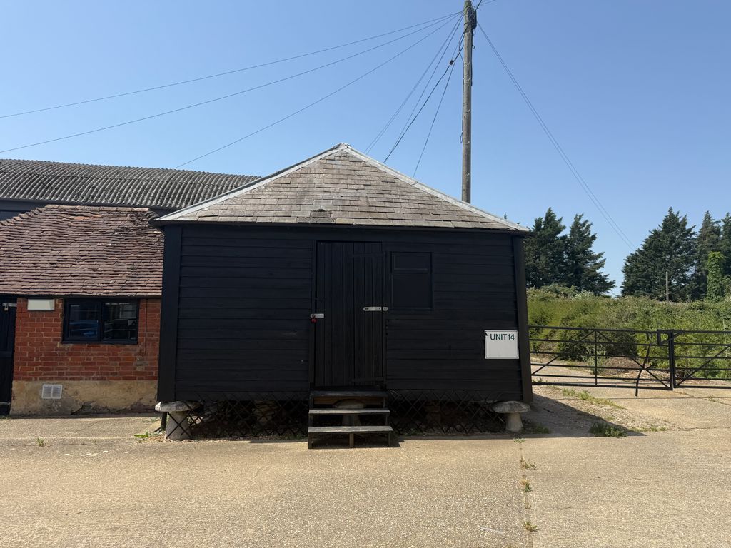 Property photo 1 of 4