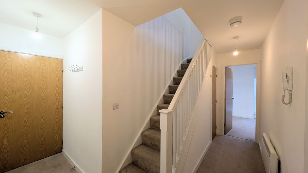 Property photo 3 of 13 Picture No. 01