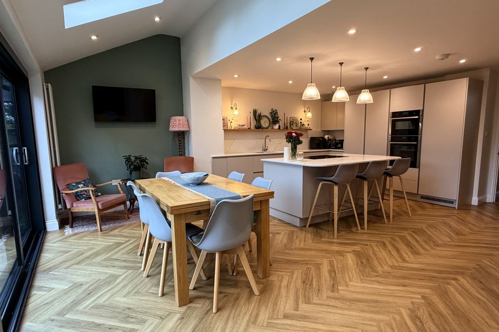 Property photo 3 of 21 3.Jpg