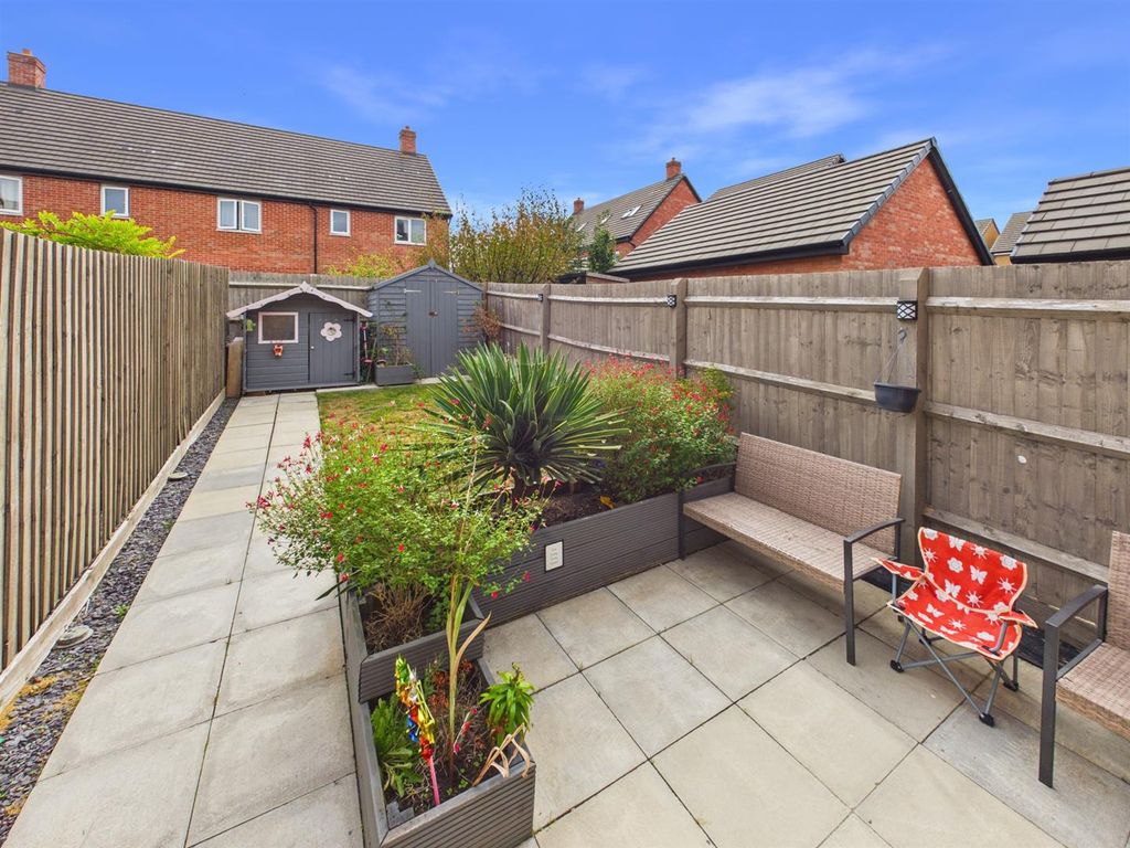 Property photo 3 of 13