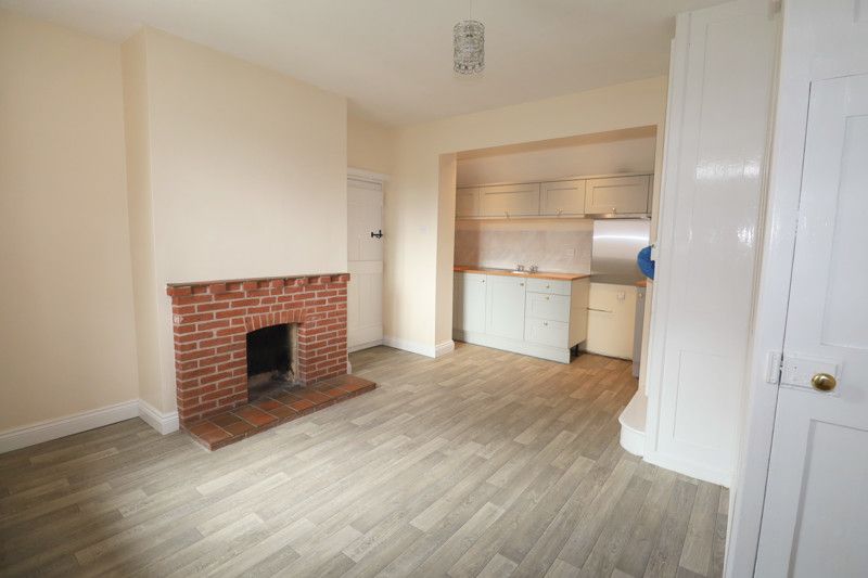 Property photo 2 of 13 Photo 24