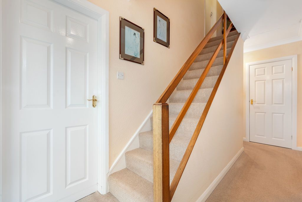 Property photo 3 of 25 1 Cronk Avenue