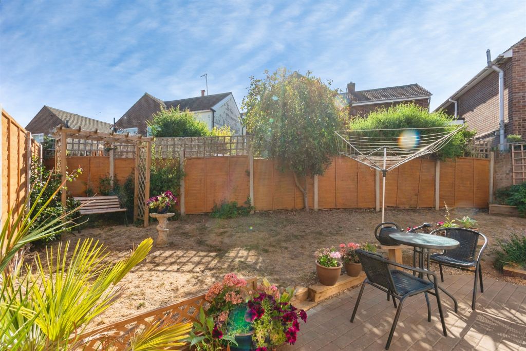 Property photo 3 of 19