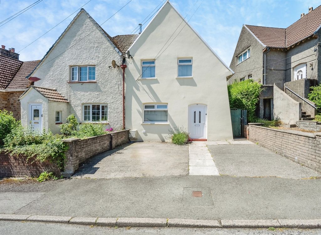 Property photo 1 of 43