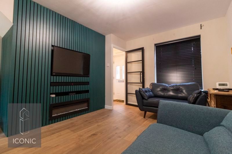 Property photo 3 of 8 Photo 7