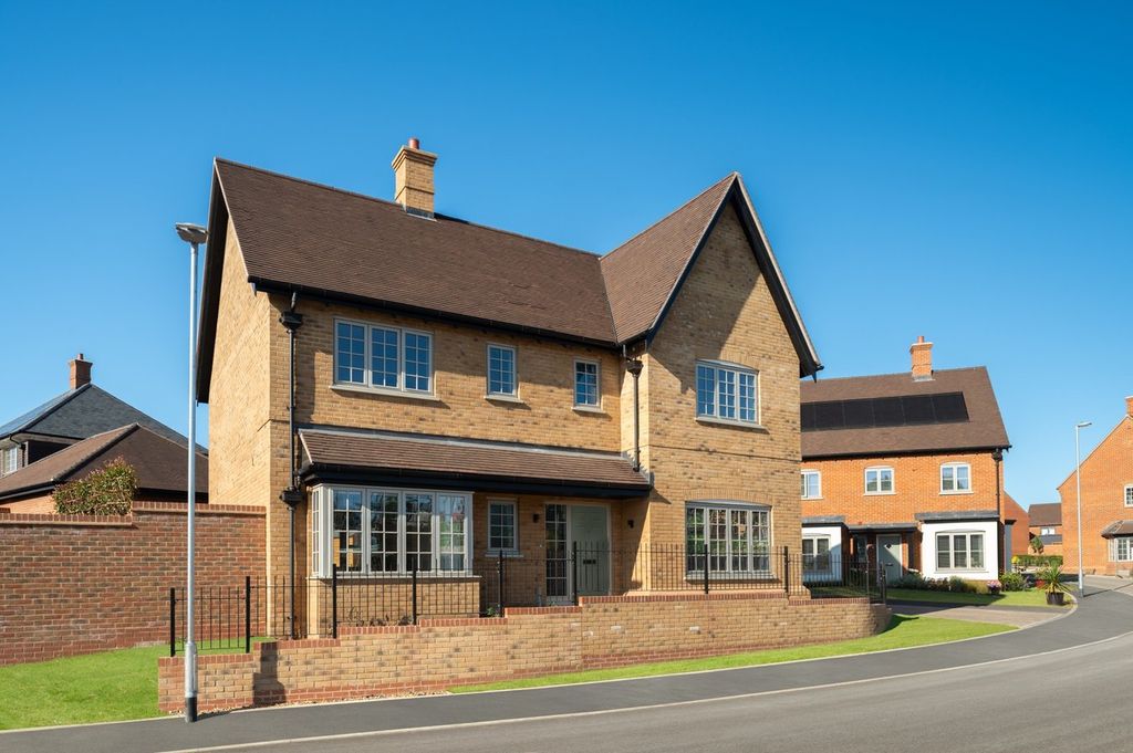 Property photo 1 of 20