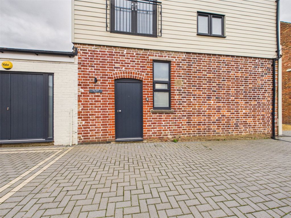 Property photo 3 of 4 Picture No. 03