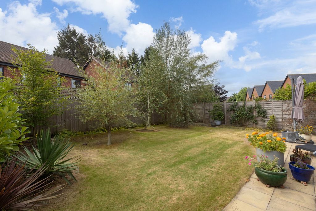 Property photo 3 of 23