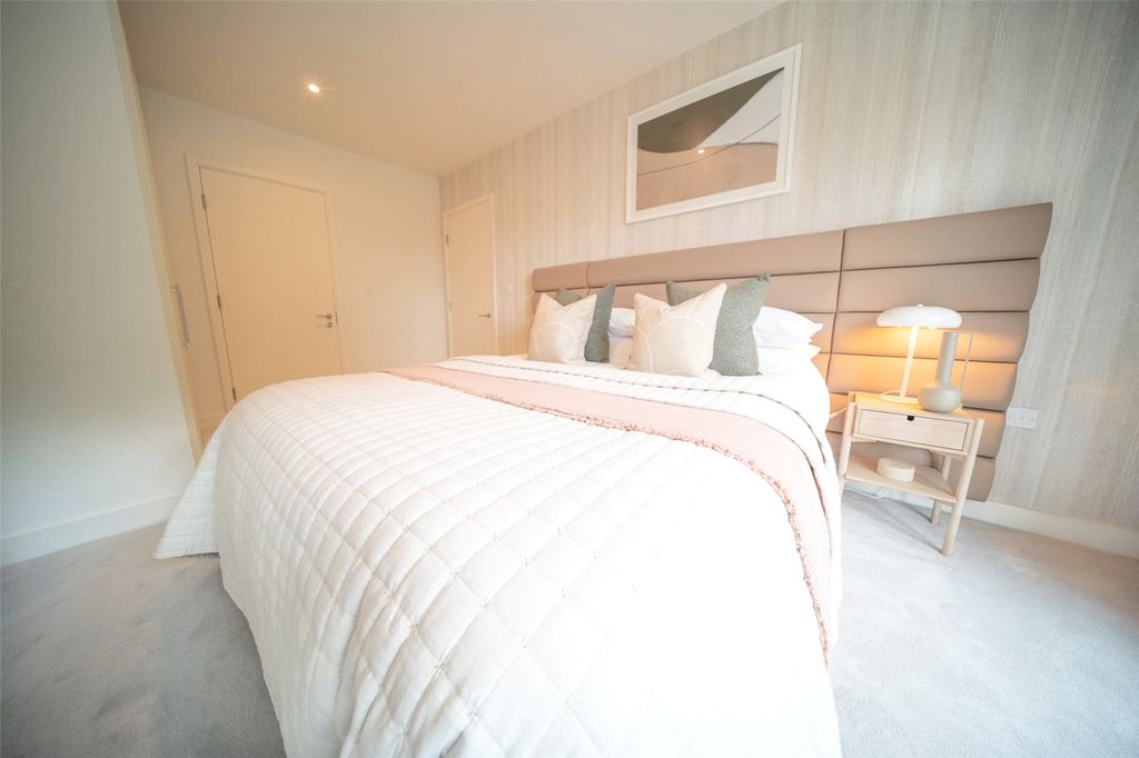 Property photo 3 of 17 Picture No. 28