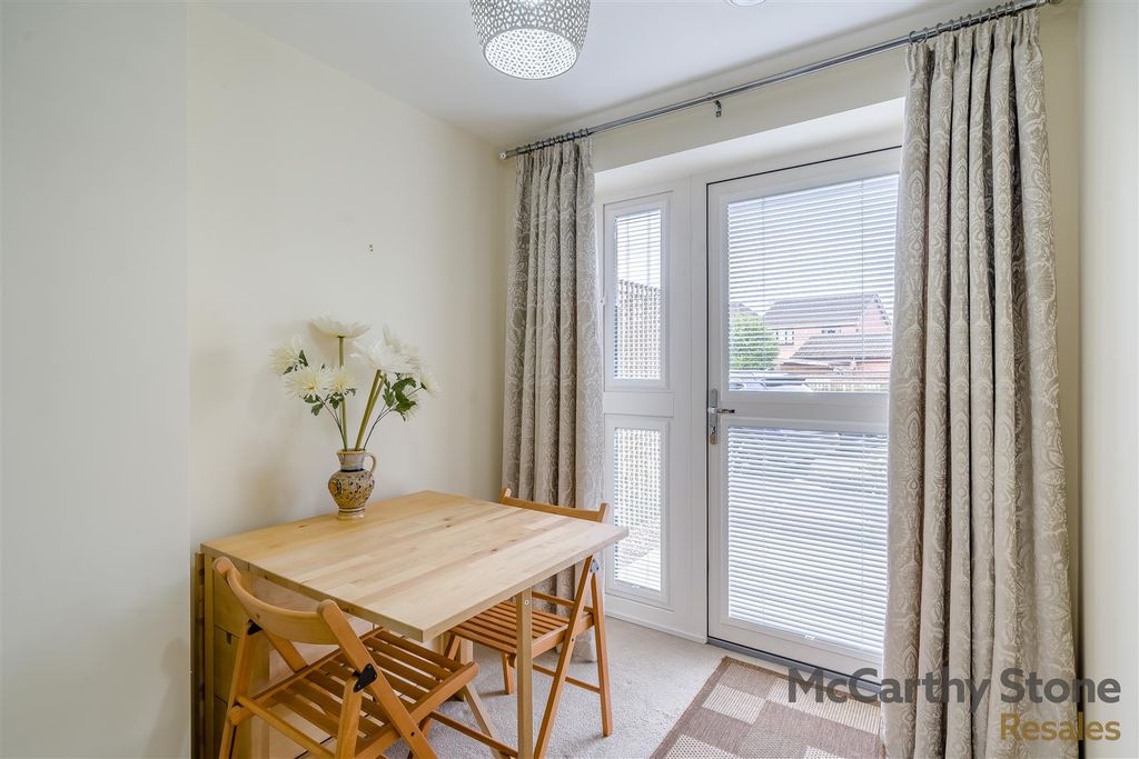 Property photo 2 of 26 8636415-Interior01.Jpg