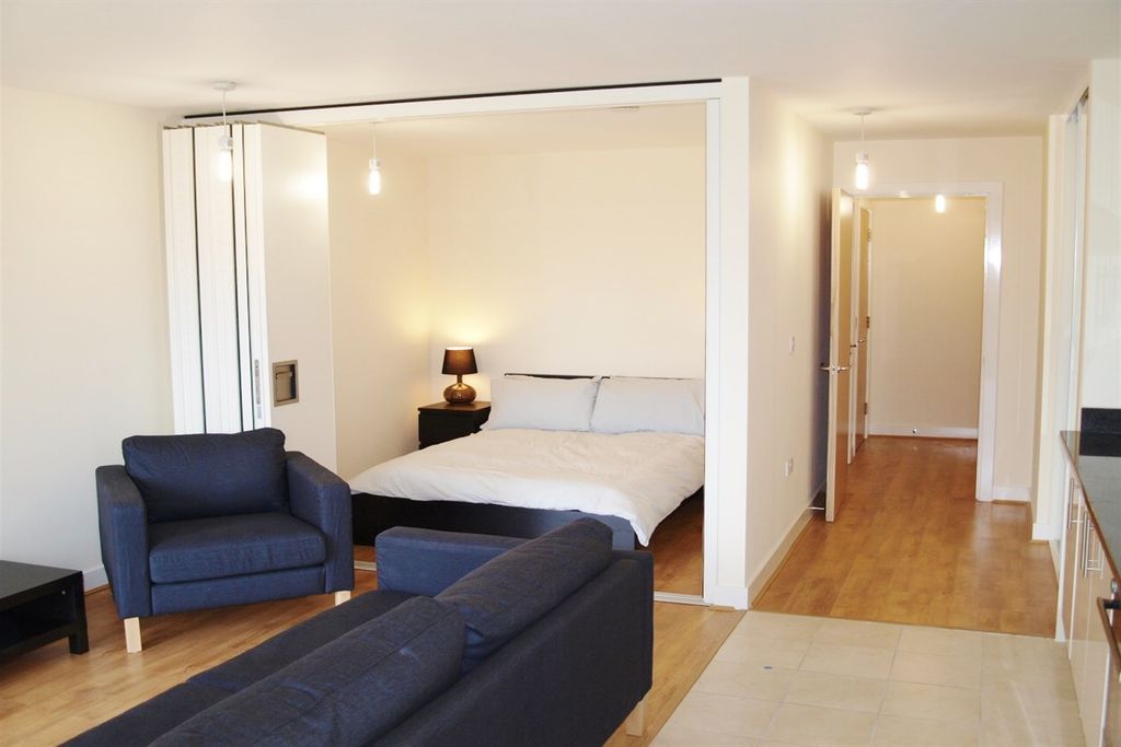 Property photo 1 of 7 Open Plan