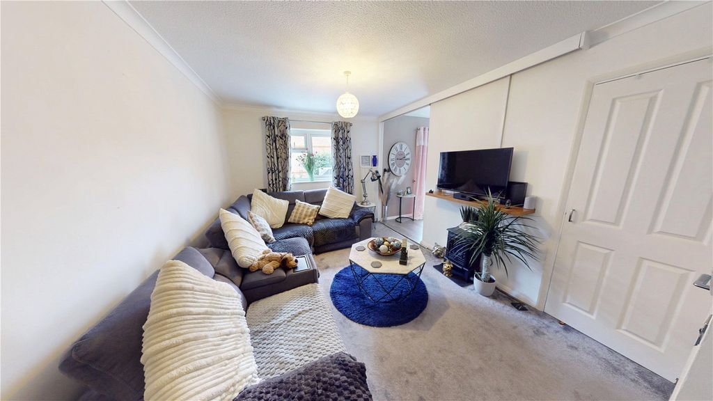 Property photo 2 of 17 Picture No. 02